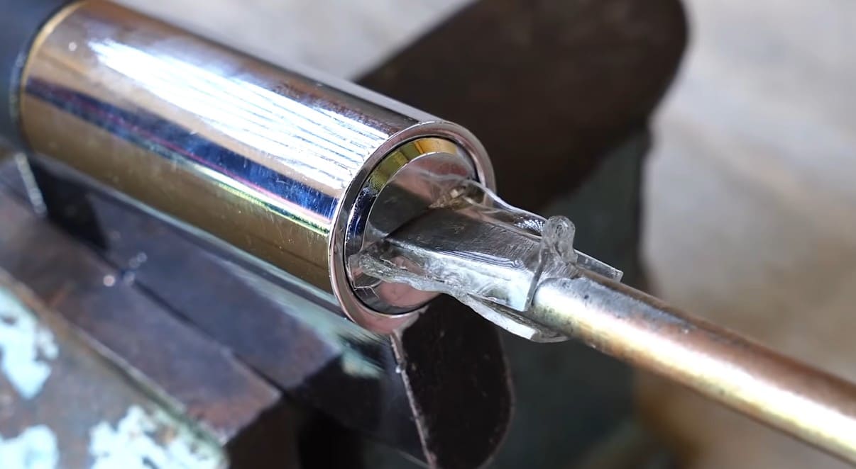How to Get a Snapped Key Out of a Lock?